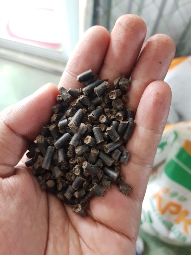 Phân hữu cơ chế biến bằng kỹ thuật công nghiệp