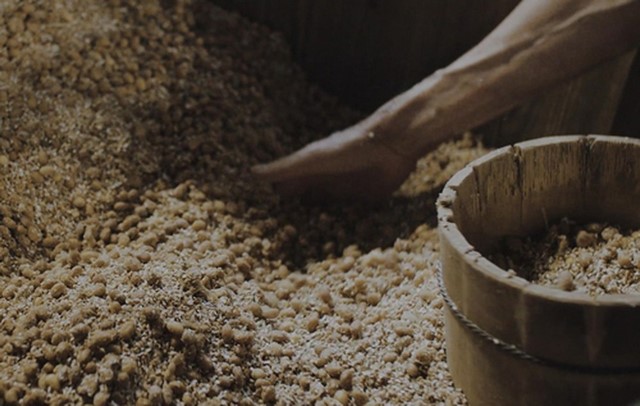 Đậu nành sau khi hấp cần trải qua quá trình làm nguội